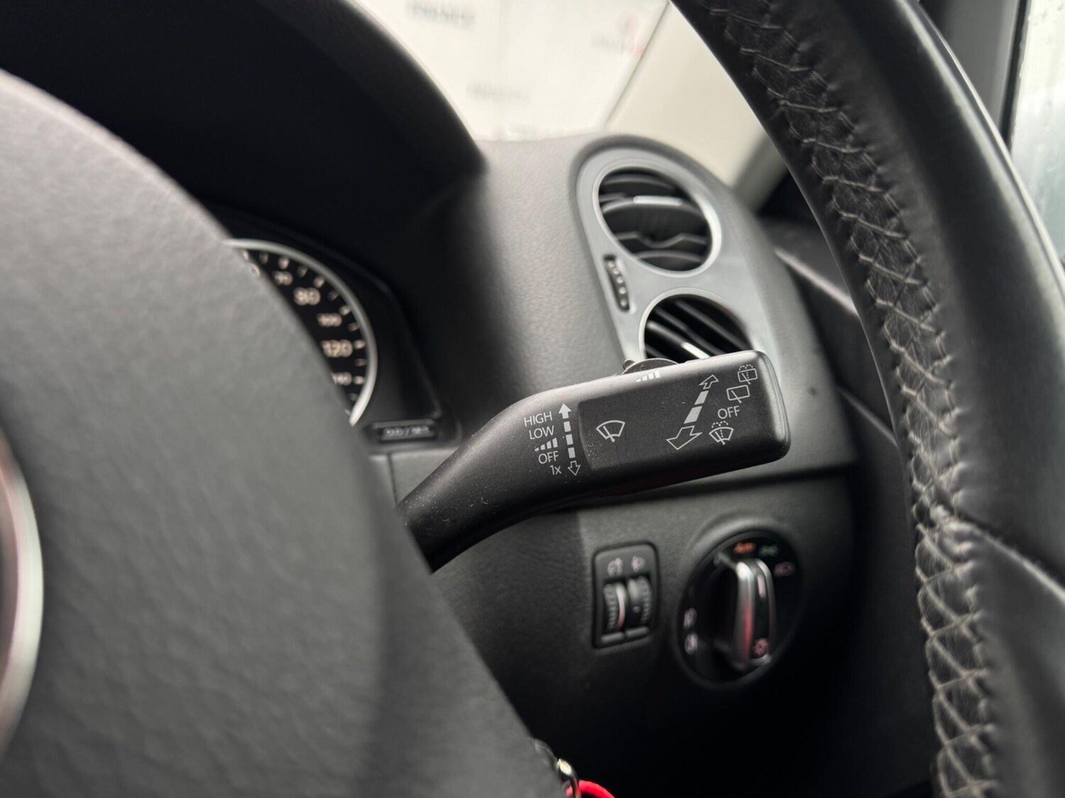 Used Volkswagen Tiguan 2014 for sale - 78019380: Photo 30