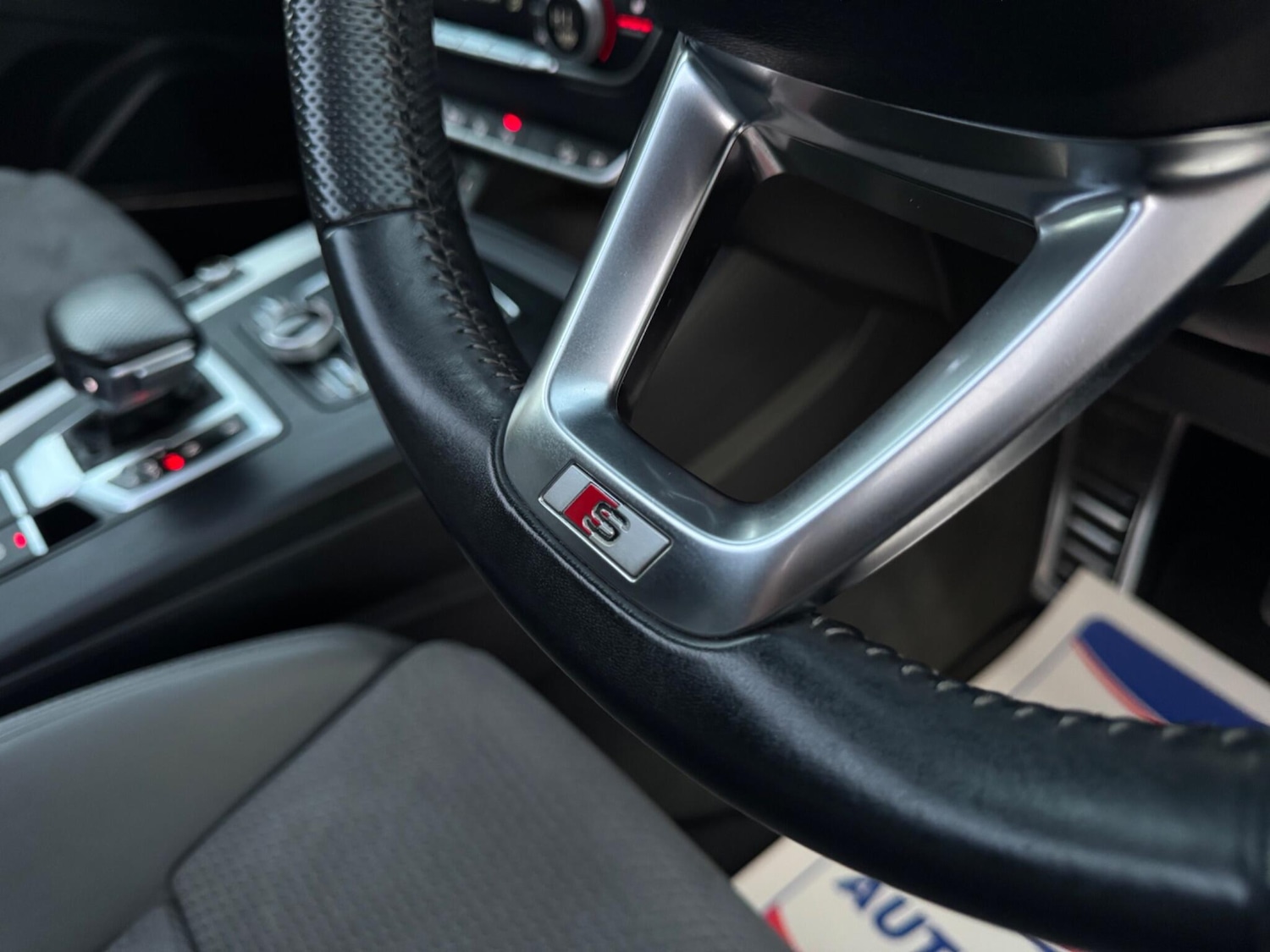 Used Audi Q5 2018 for sale - 77057560: Photo 69