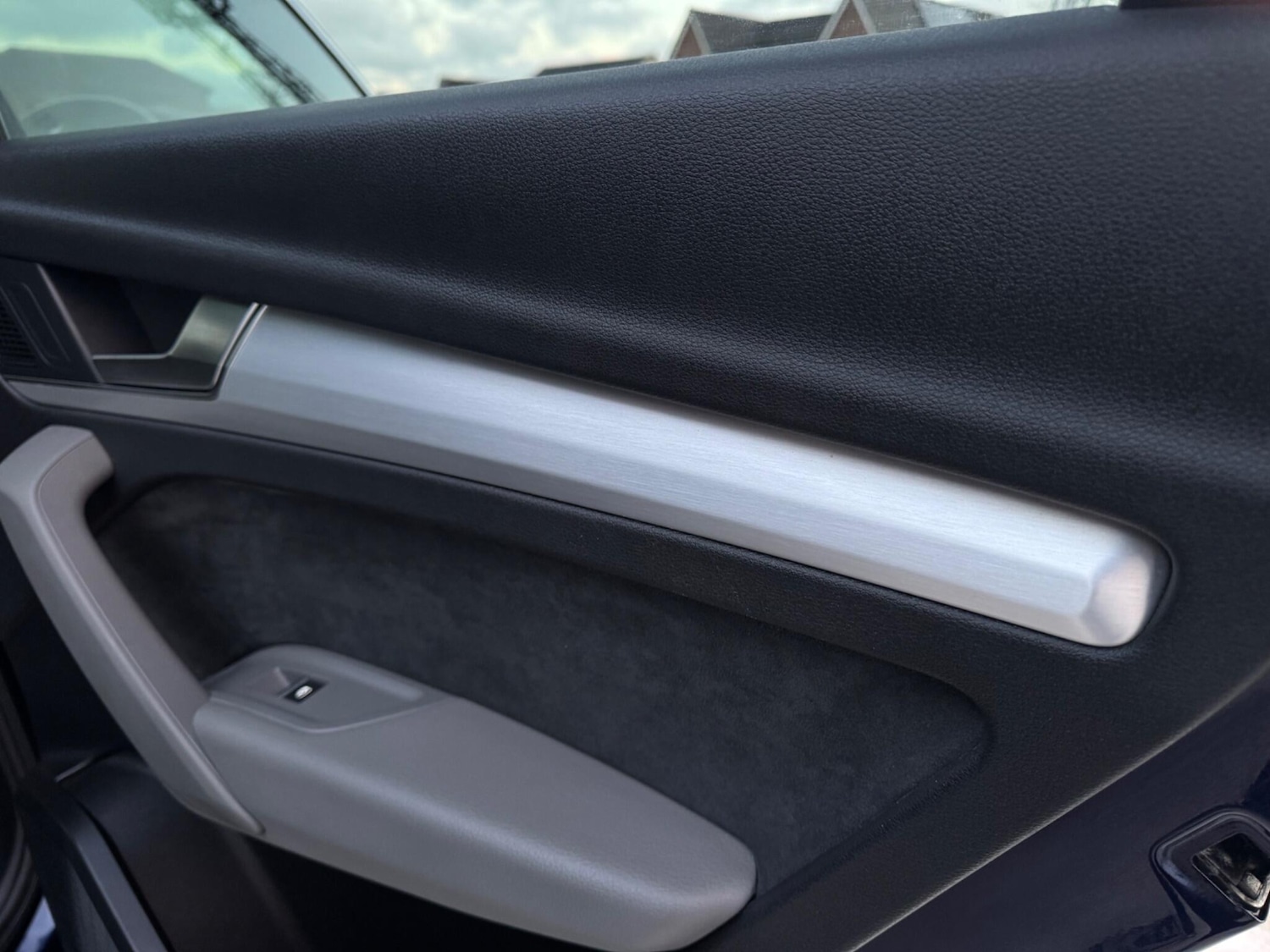 Used Audi Q5 2018 for sale - 77057560: Photo 78