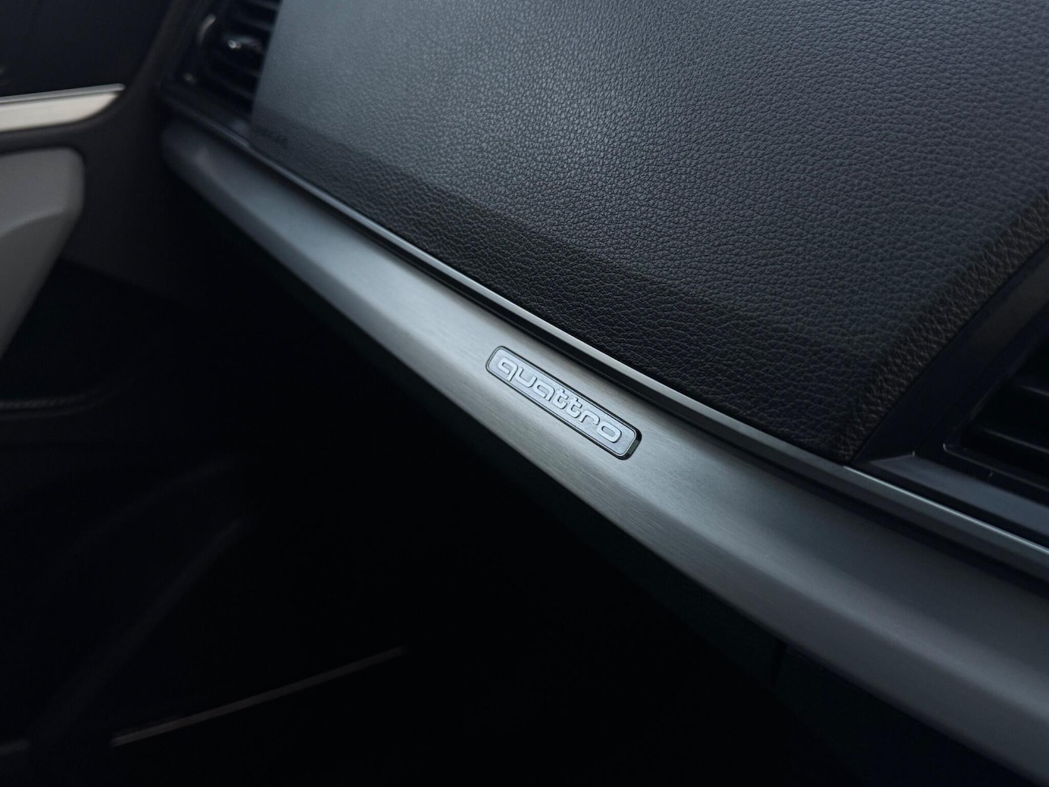 Used Audi Q5 2018 for sale - 77057560: Photo 82