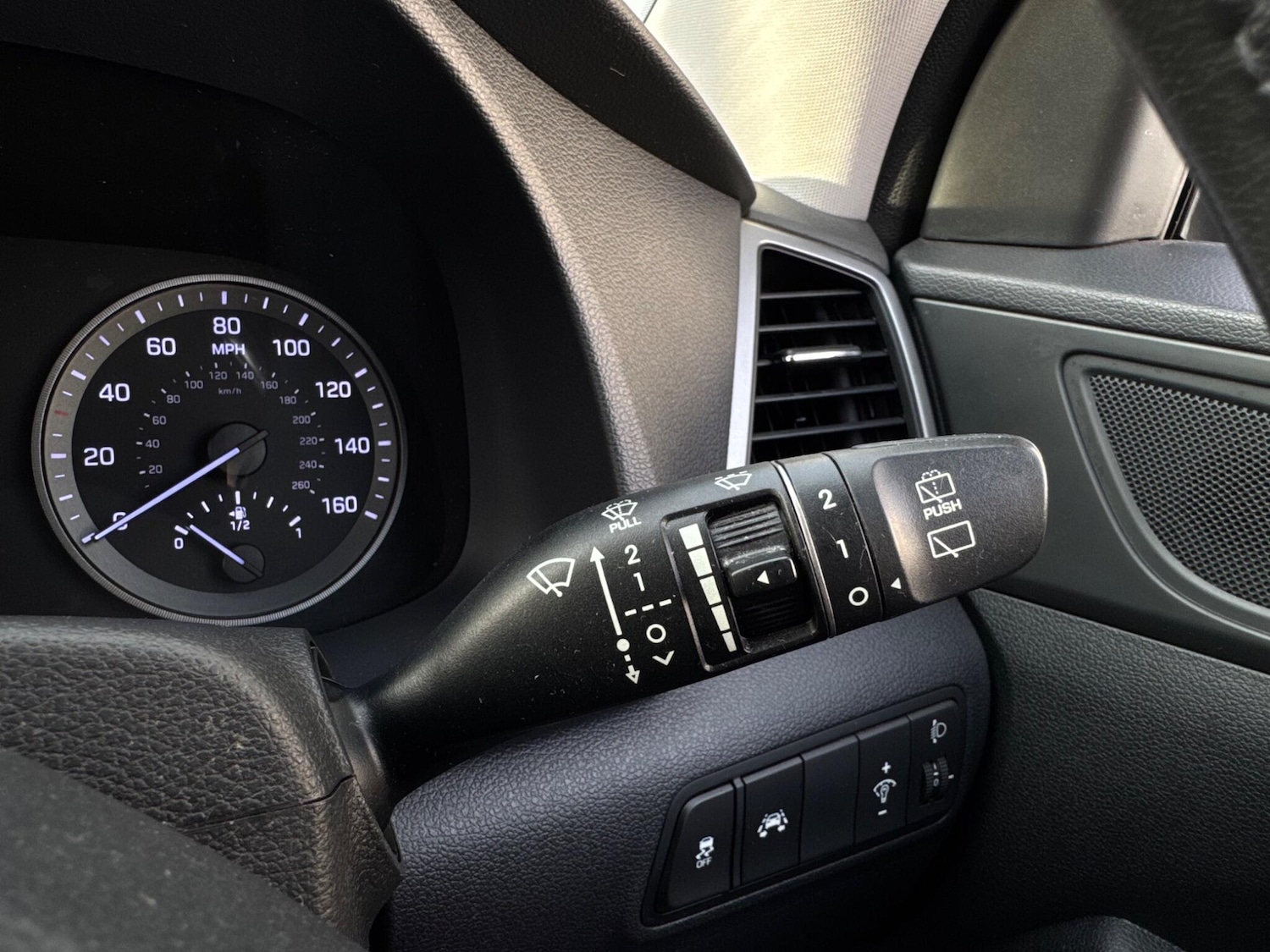 Used Hyundai TUCSON for sale - 77267745: Photo 32