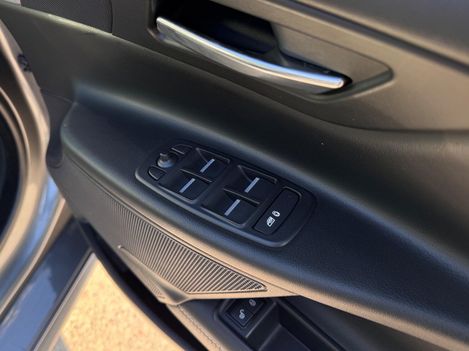 Used Jaguar XE 2017 for sale - 77839728: Photo 55