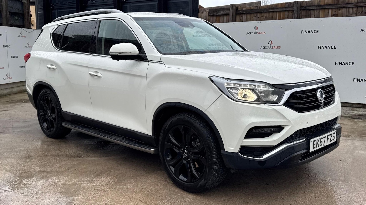 Used Ssangyong Rexton for sale - 77484493: Photo 2