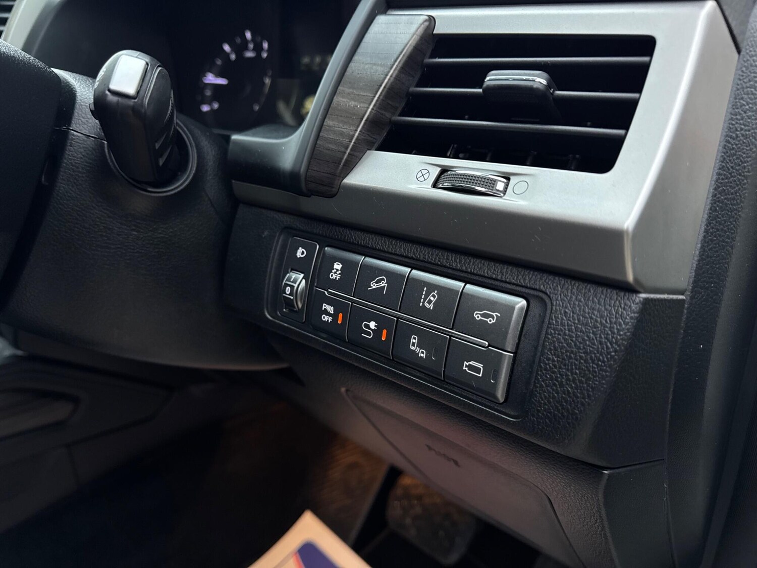 Used Ssangyong Rexton for sale - 77484493: Photo 54