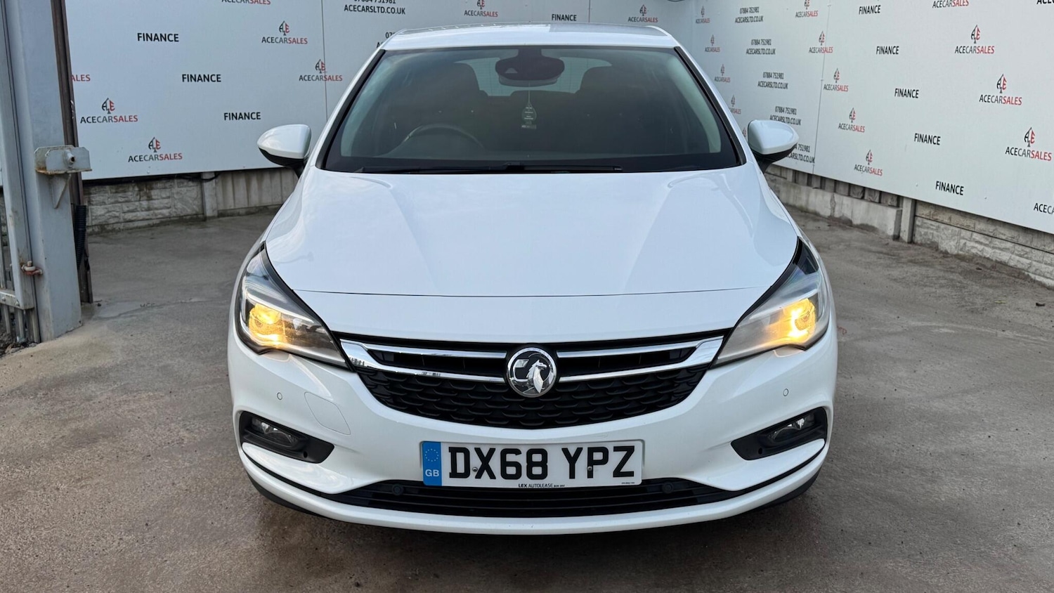 Used Vauxhall Astra 2018 for sale - 77163408: Photo 3