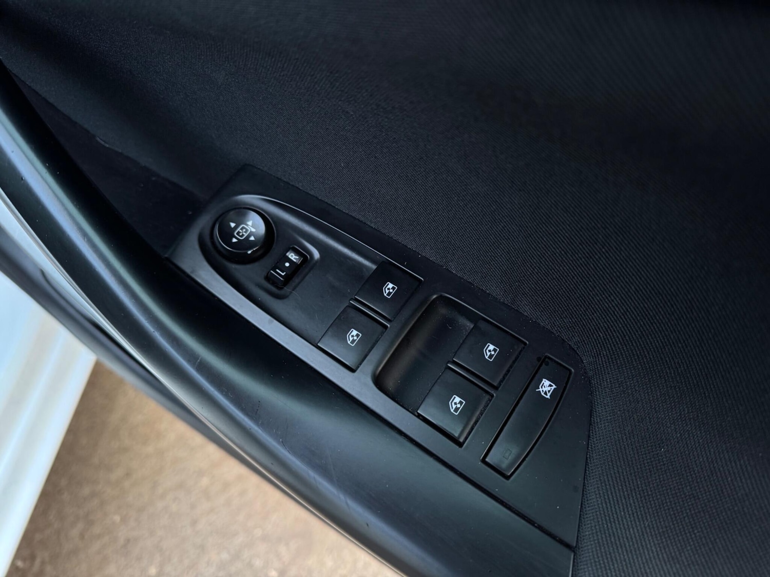 Used Vauxhall Astra 2018 for sale - 77163408: Photo 53