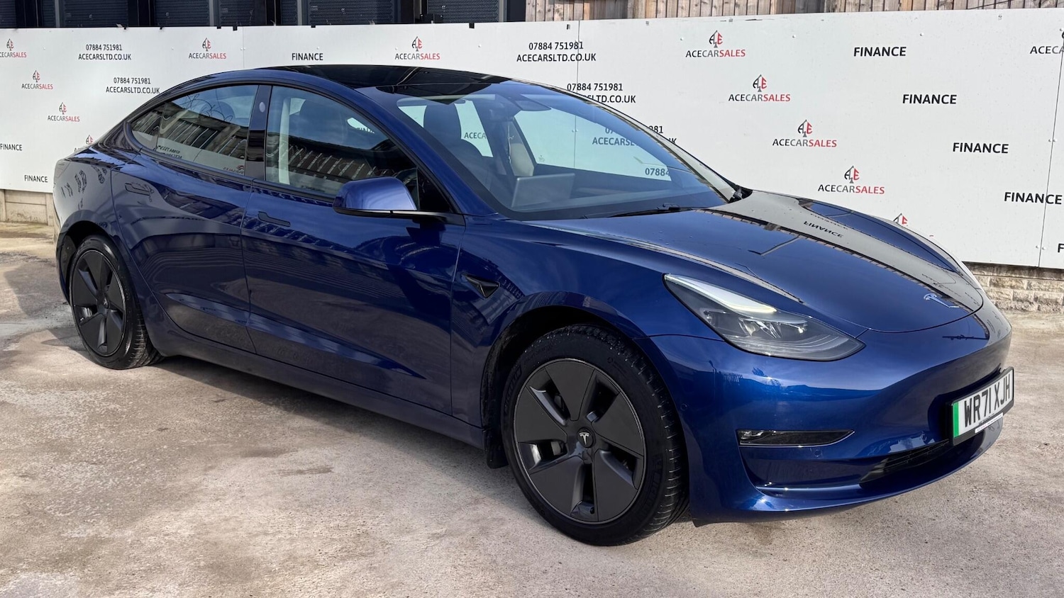 Used Tesla Model 3 2021 for sale - 77586583: Photo 2