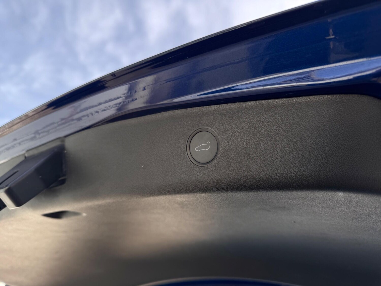 Used Tesla Model 3 2021 for sale - 77586583: Photo 62