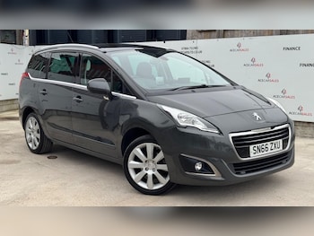 Used Peugeot 5008 2016 for sale - 77808579: Photo
