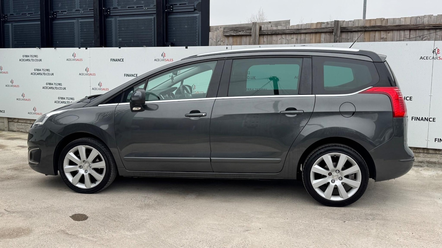 Used Peugeot 5008 for sale - 77808579: Photo 5