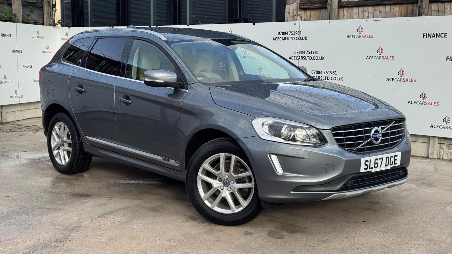 Used Volvo XC60 2017 for sale - 76409421: Photo 1