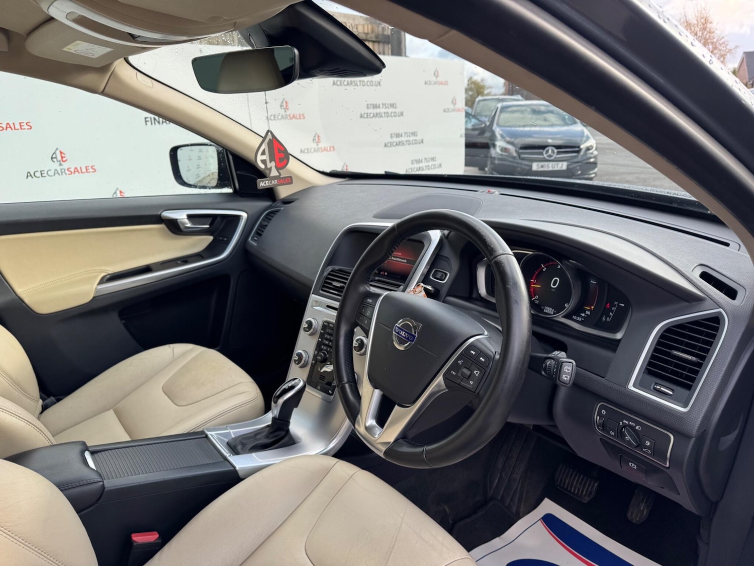 Used Volvo XC60 2017 for sale - 76409421: Photo 10