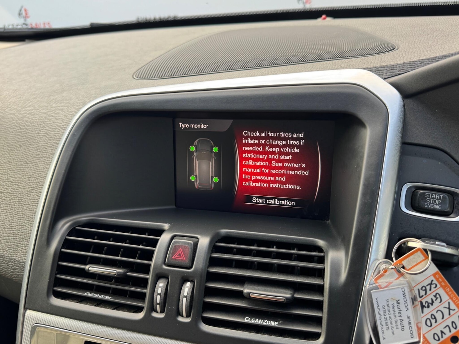 Used Volvo XC60 2017 for sale - 76409421: Photo 38