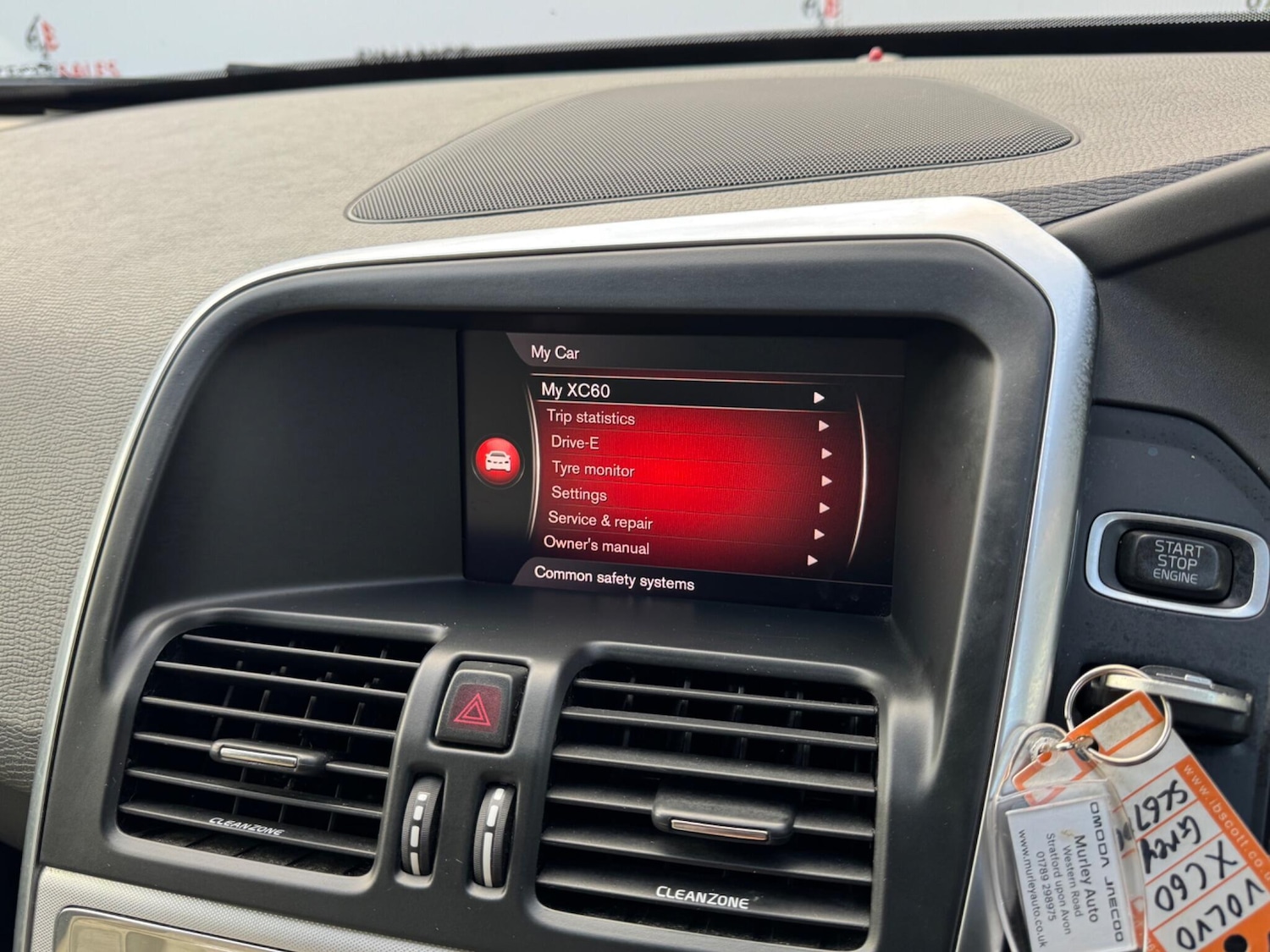 Used Volvo XC60 2017 for sale - 76409421: Photo 44