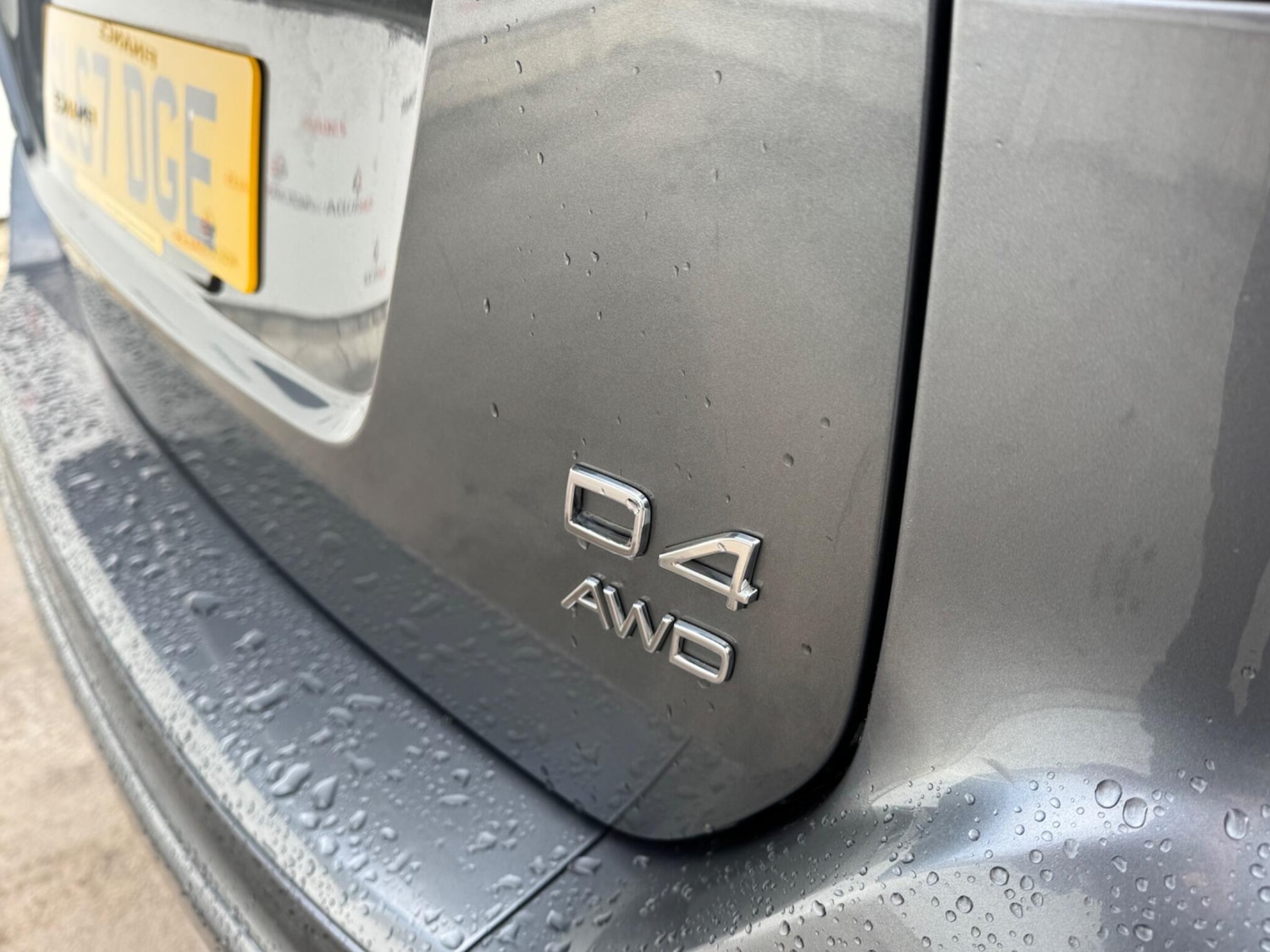 Used Volvo XC60 2017 for sale - 76409421: Photo 64