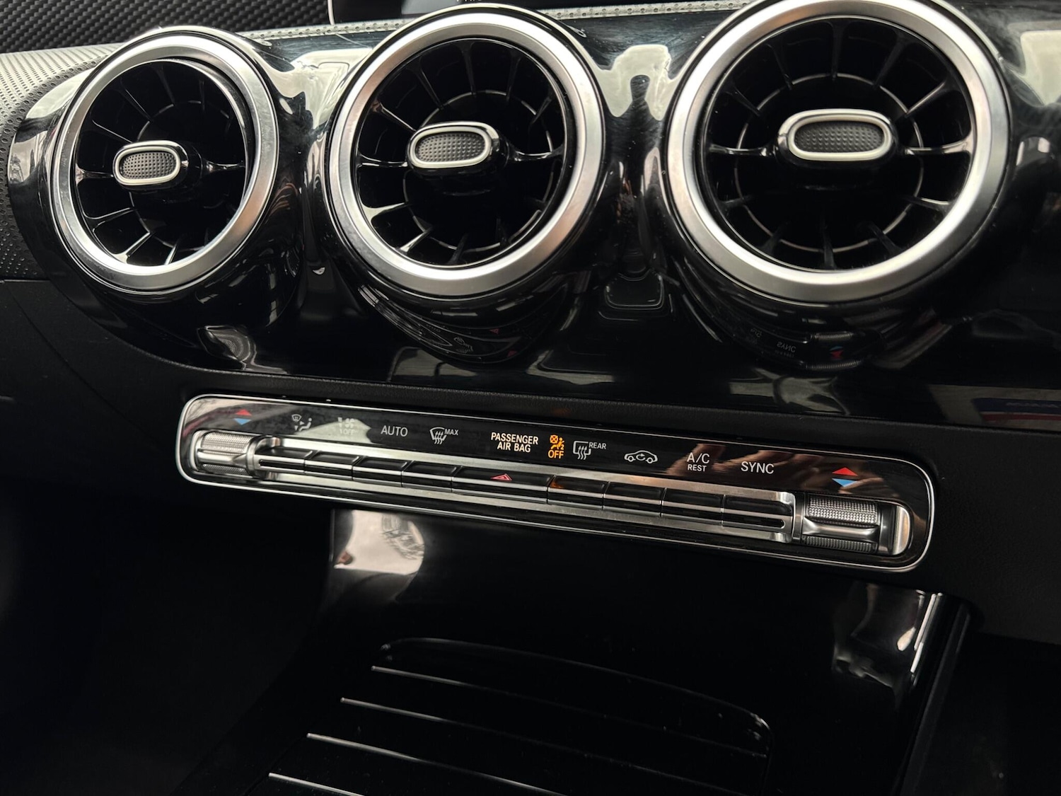 Used Mercedes-Benz A-Class 2019 for sale - 78101337: Photo 27