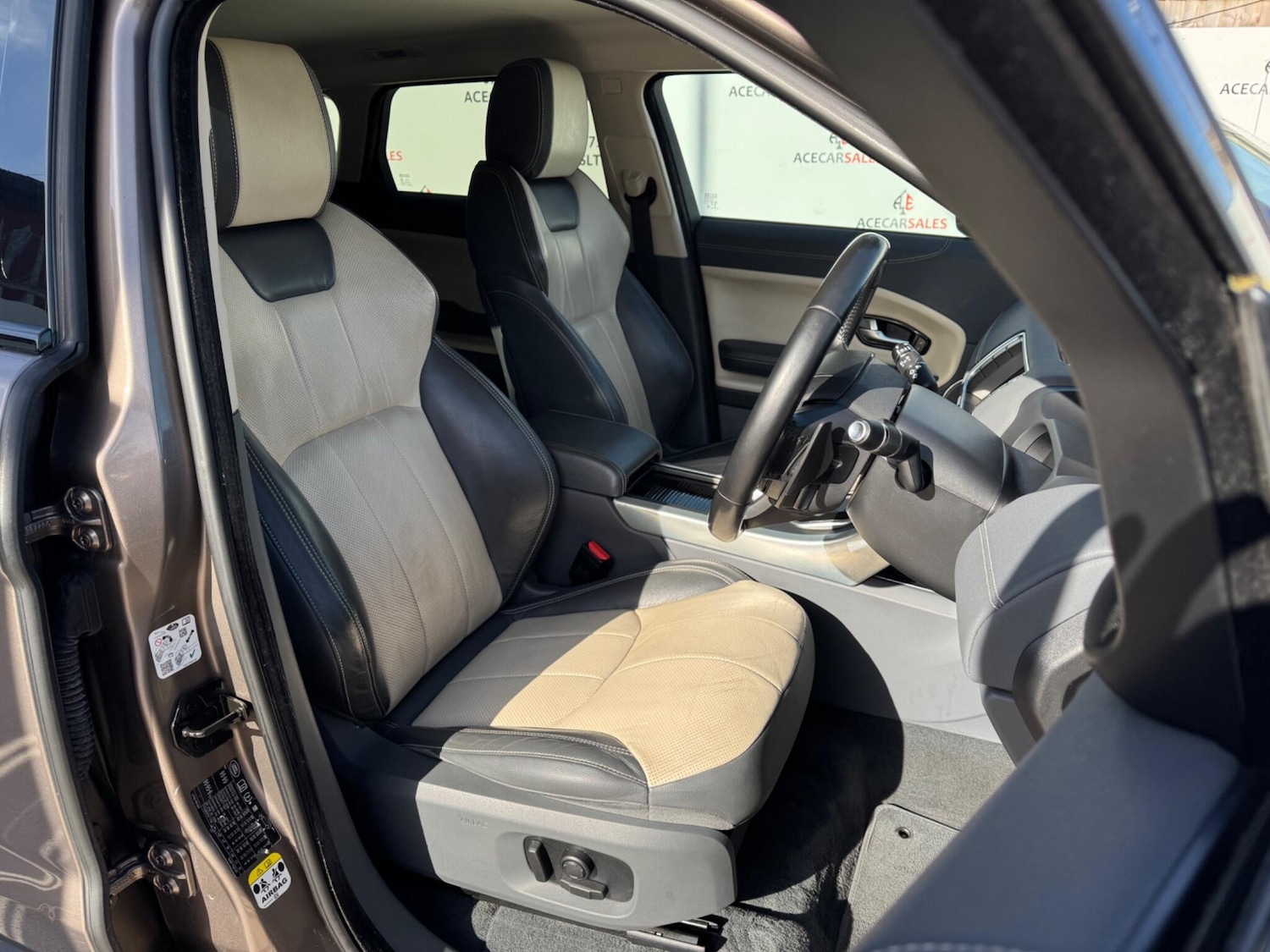 Used Land Rover Range Rover Evoque for sale - 78148044: Photo 3