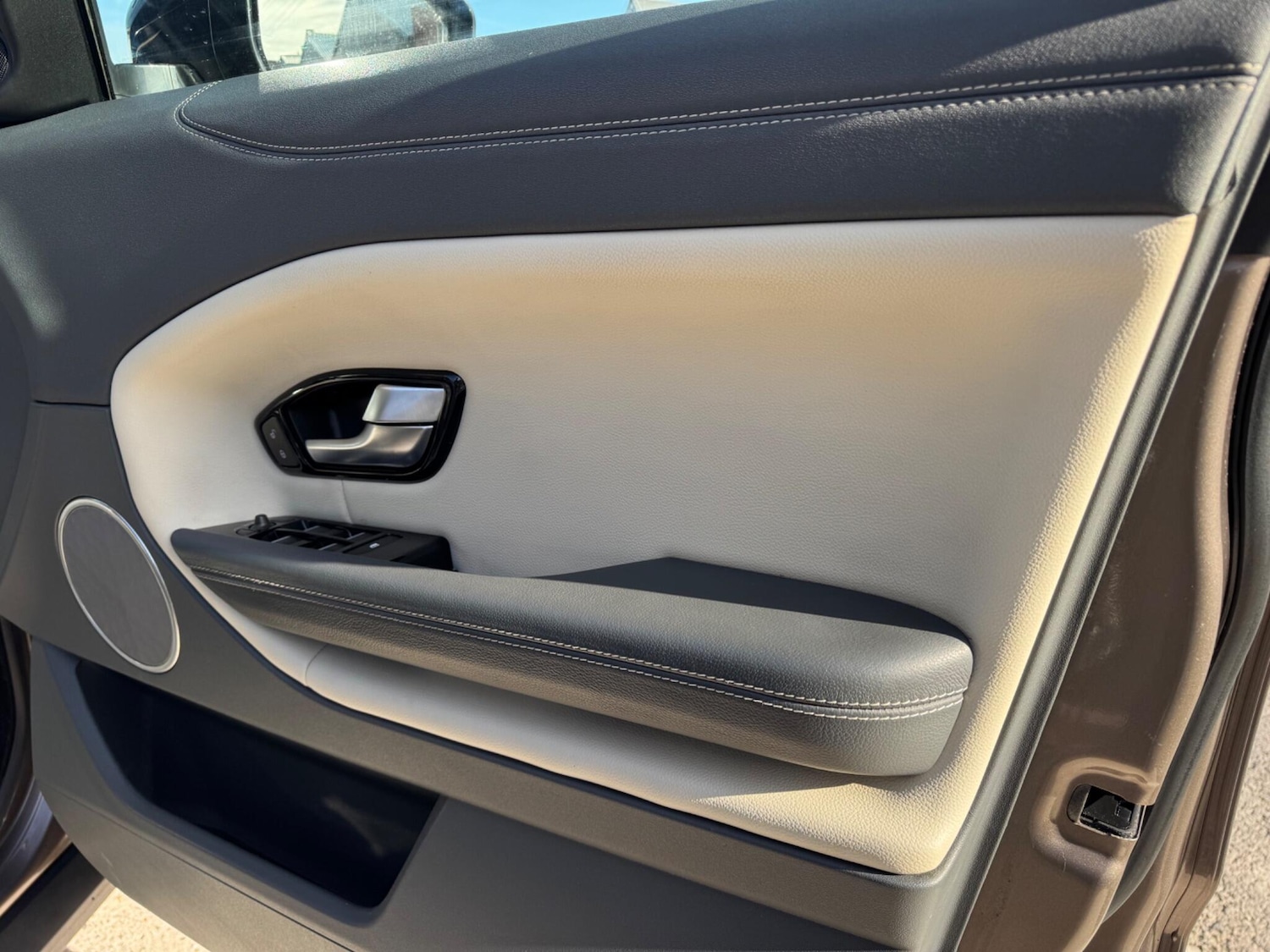 Used Land Rover Range Rover Evoque for sale - 78148044: Photo 37