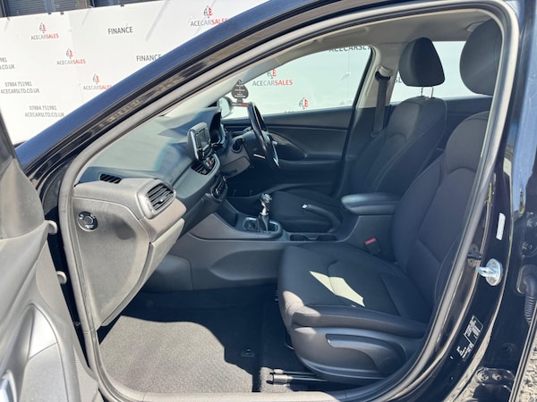 Used Hyundai i30 2018 for sale - 75226009: Photo 18