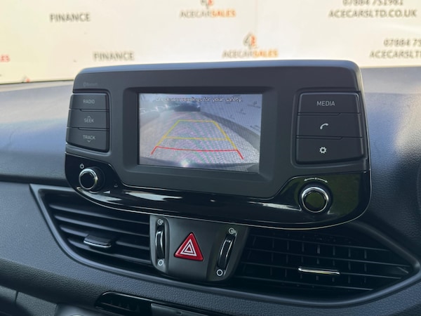 Used Hyundai i30 2018 for sale - 75226009: Photo 34