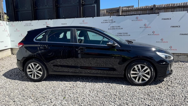 Used Hyundai i30 2018 for sale - 75226009: Photo 9