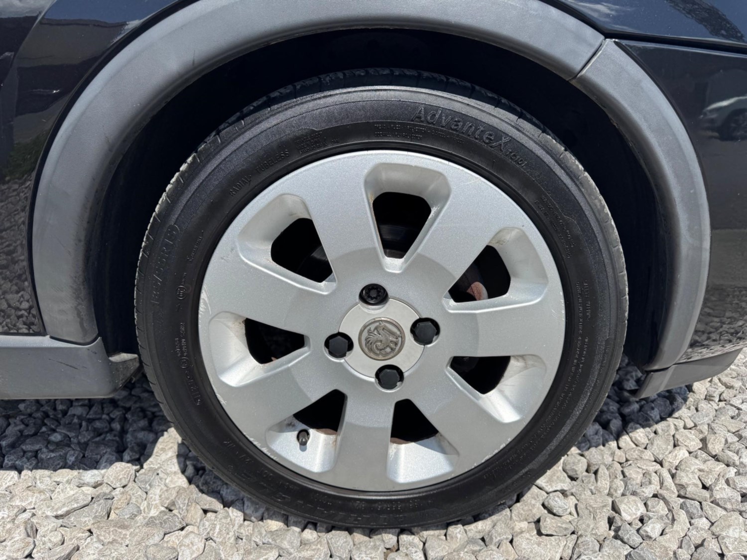 Vauxhall Corsa (06) - 1.2i 16v SXi 3dr - Image 23