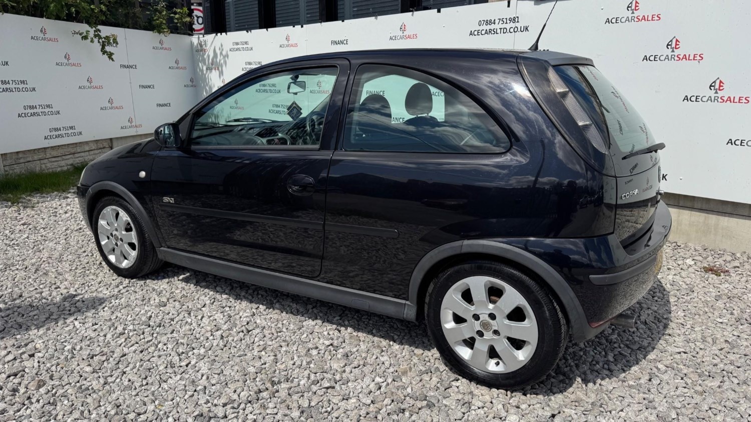 Vauxhall Corsa (06) - 1.2i 16v SXi 3dr - Image 6