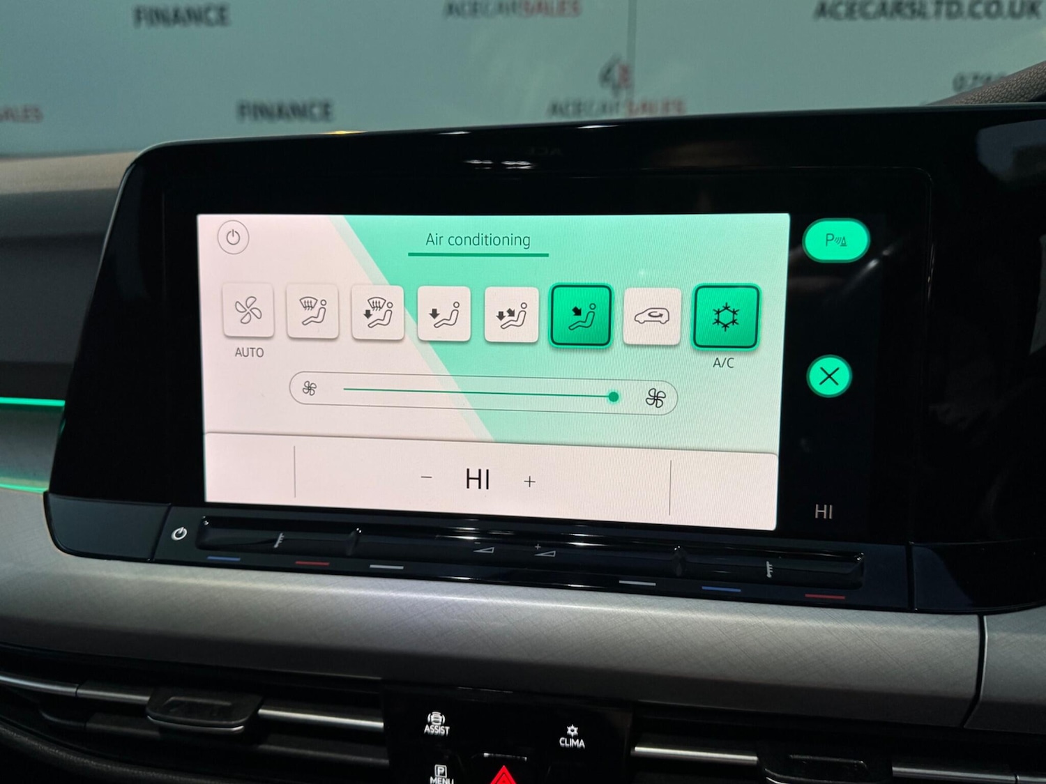 Used Volkswagen Golf 2020 for sale - 77016190: Photo 52