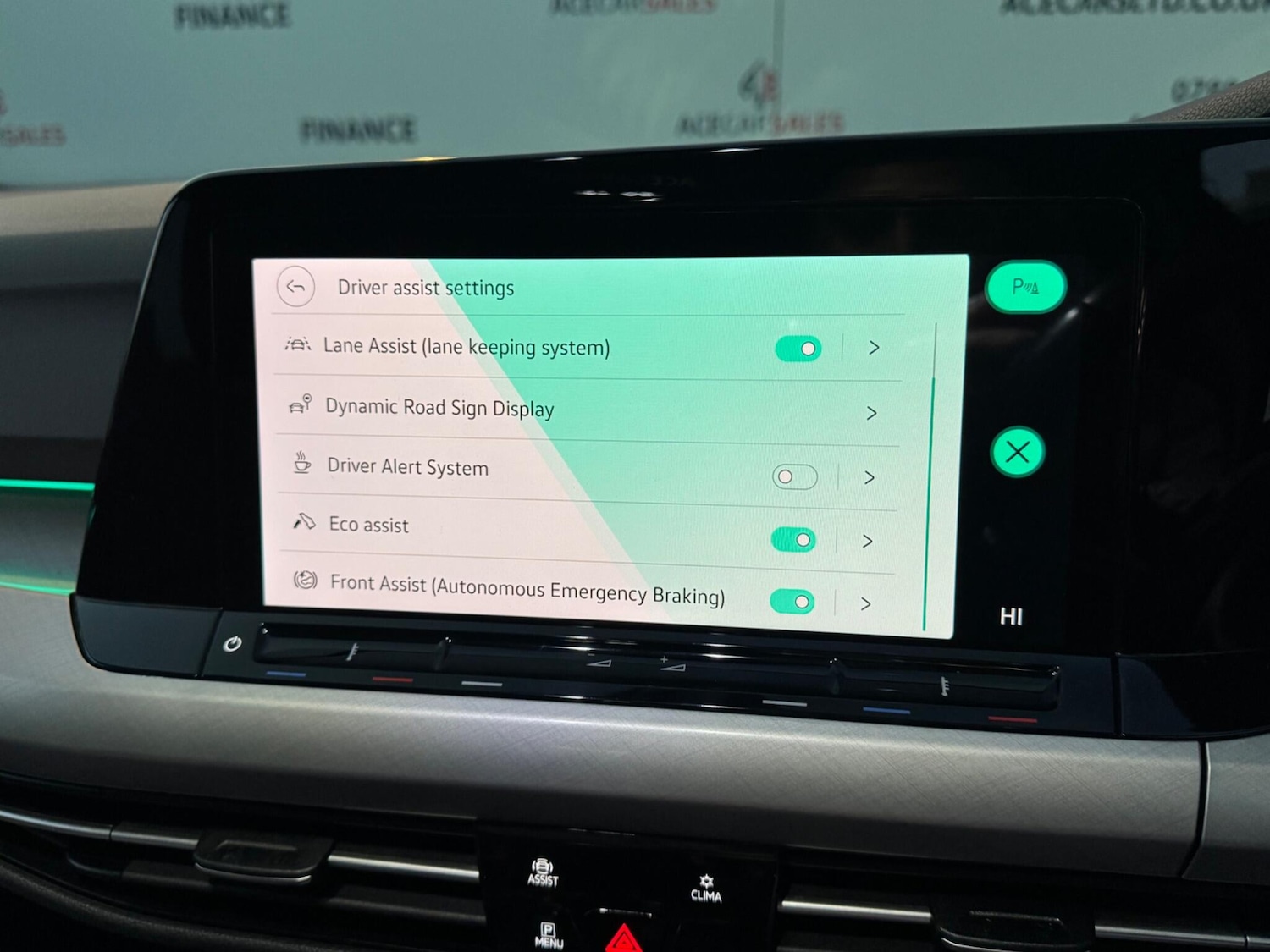 Used Volkswagen Golf 2020 for sale - 77016190: Photo 53