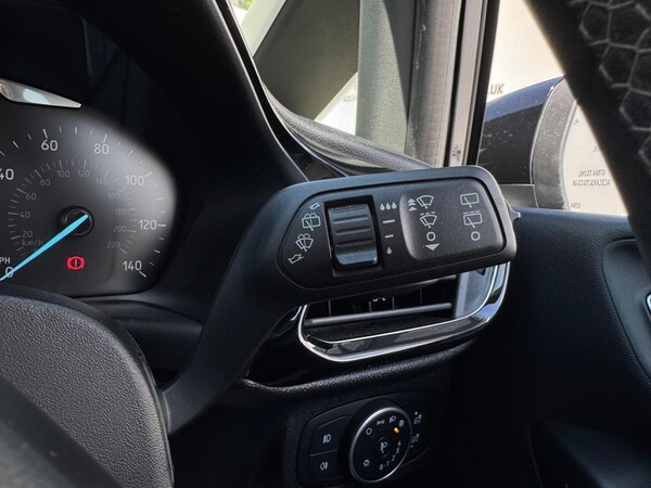 Used Ford Fiesta 2017 for sale - 74611311: Photo 31