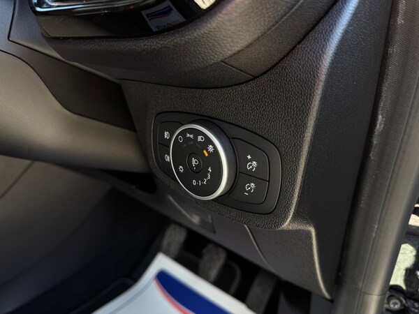 Used Ford Fiesta 2017 for sale - 74611311: Photo 53