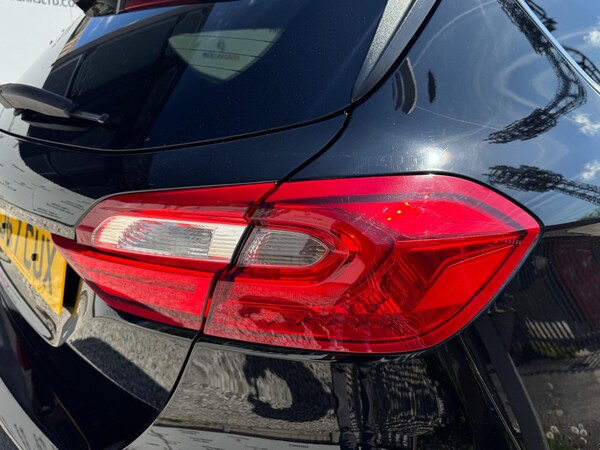 Used Ford Fiesta 2017 for sale - 74611311: Photo 57