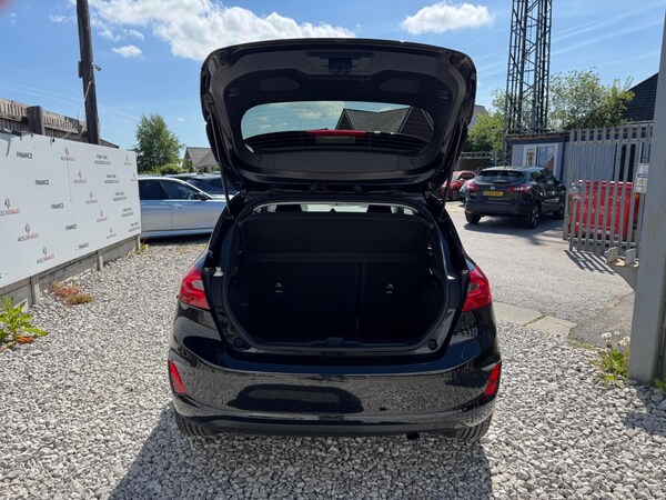 Used Ford Fiesta 2017 for sale - 74611311: Photo 59