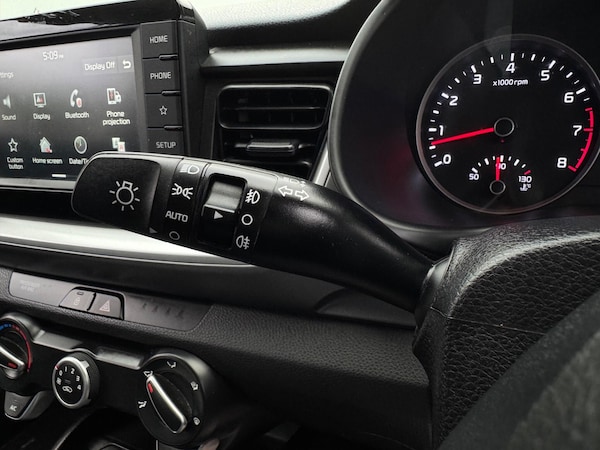 Used Kia Stonic 2019 for sale - 76239095: Photo 28