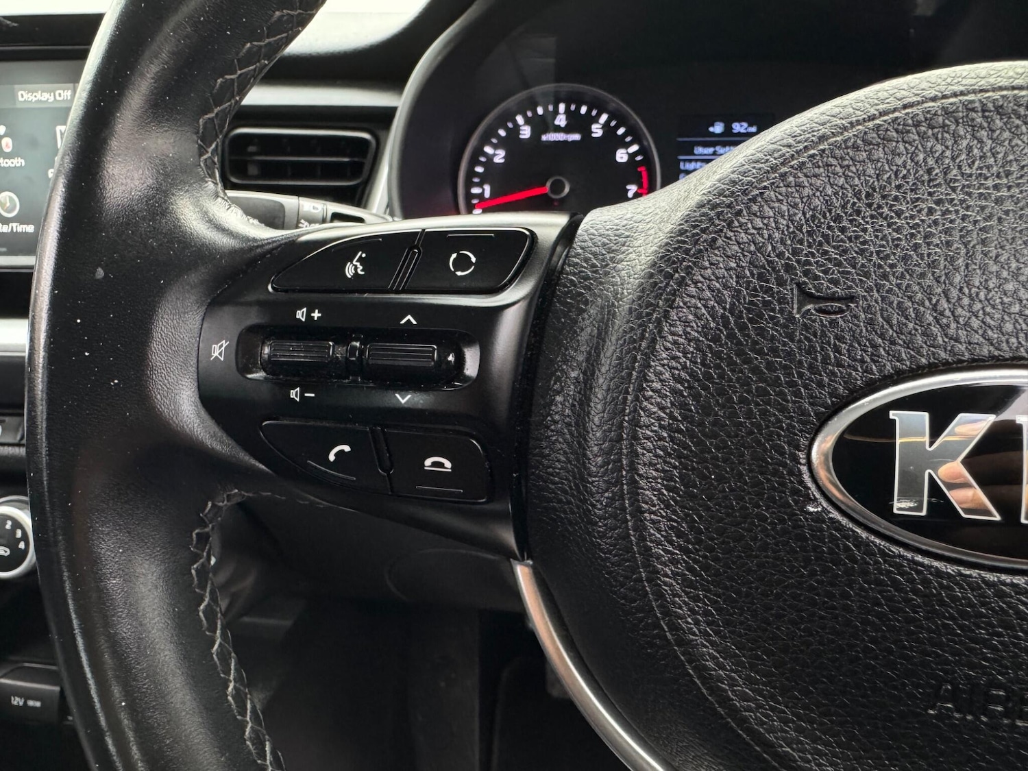 Used Kia Stonic 2019 for sale - 76239095: Photo 29