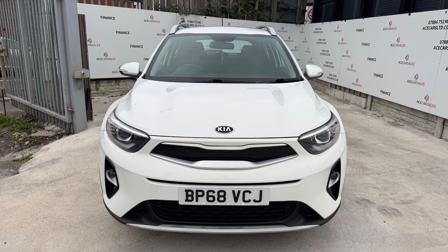 Used Kia Stonic 2019 for sale - 76239095: Photo 3