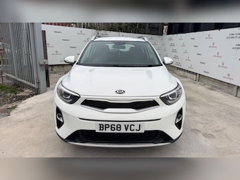 Used Kia Stonic 2019 for sale - 76239095: Photo 3