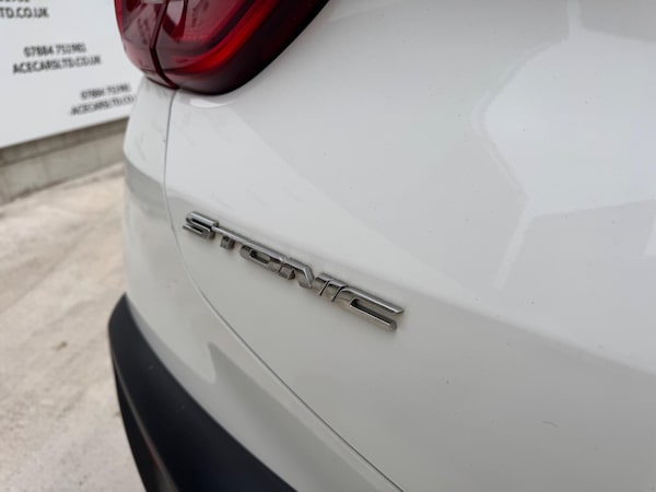 Used Kia Stonic 2019 for sale - 76239095: Photo 43