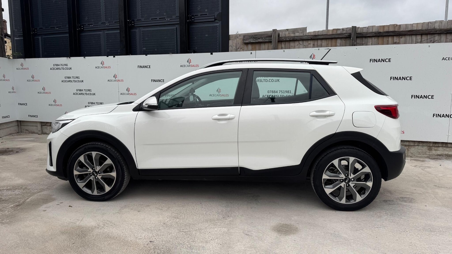 Used Kia Stonic 2019 for sale - 76239095: Photo 5