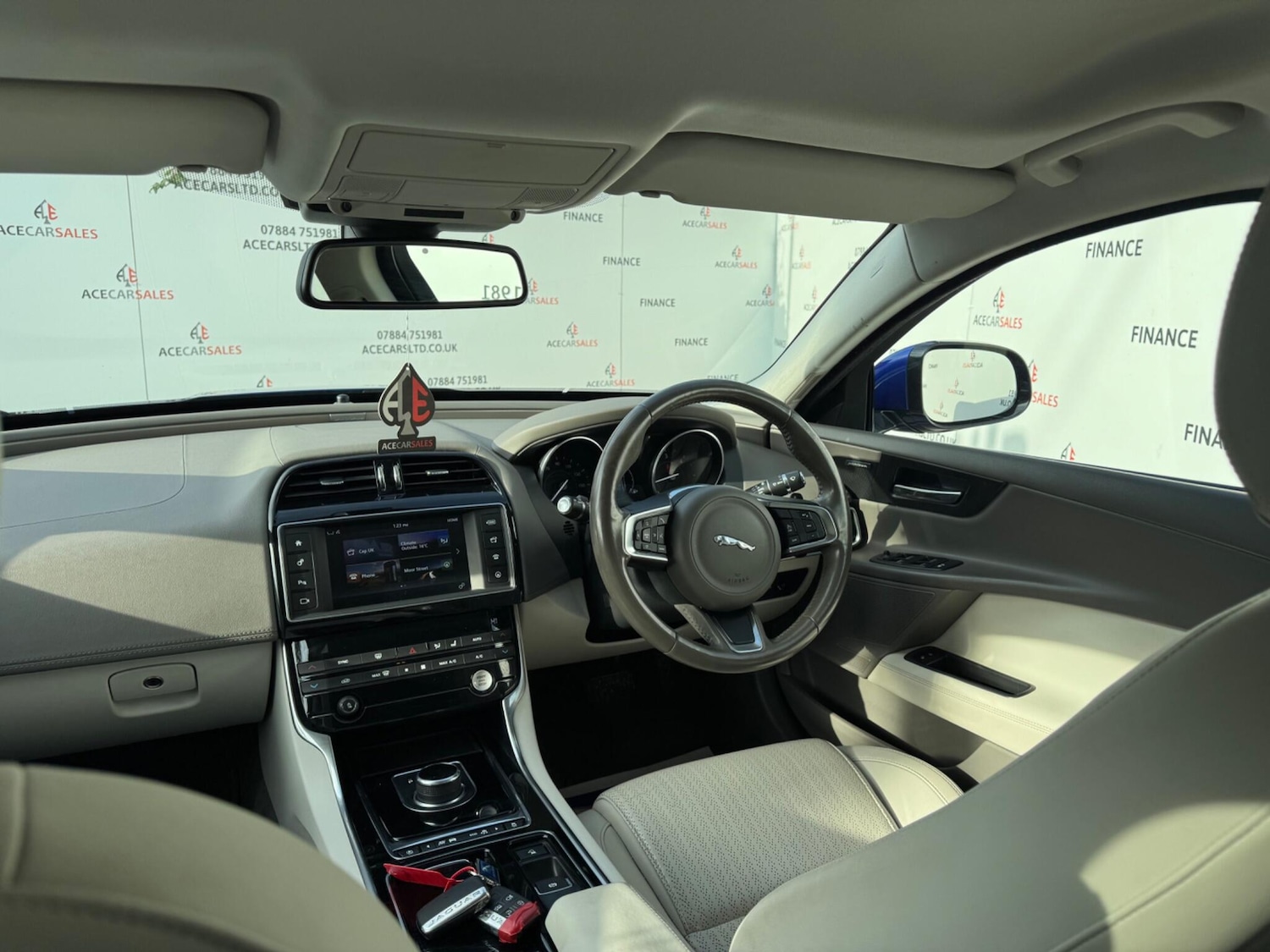 Used Jaguar XE 2017 for sale - 76498681: Photo 20