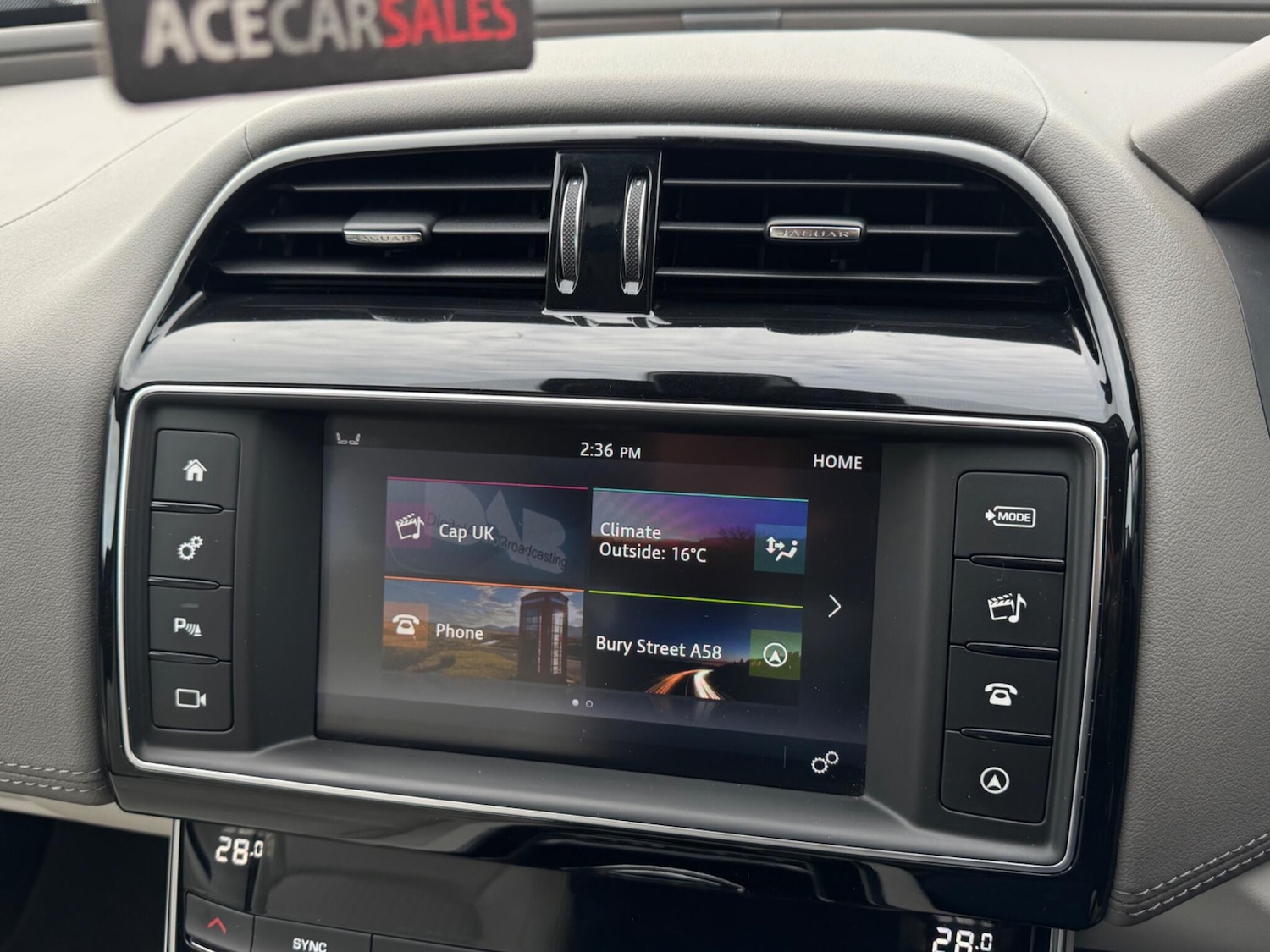 Used Jaguar XE 2017 for sale - 76498681: Photo 23