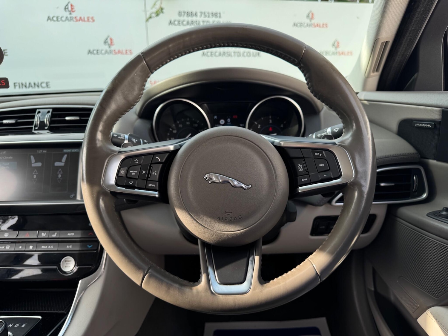 Used Jaguar XE 2017 for sale - 76498681: Photo 28