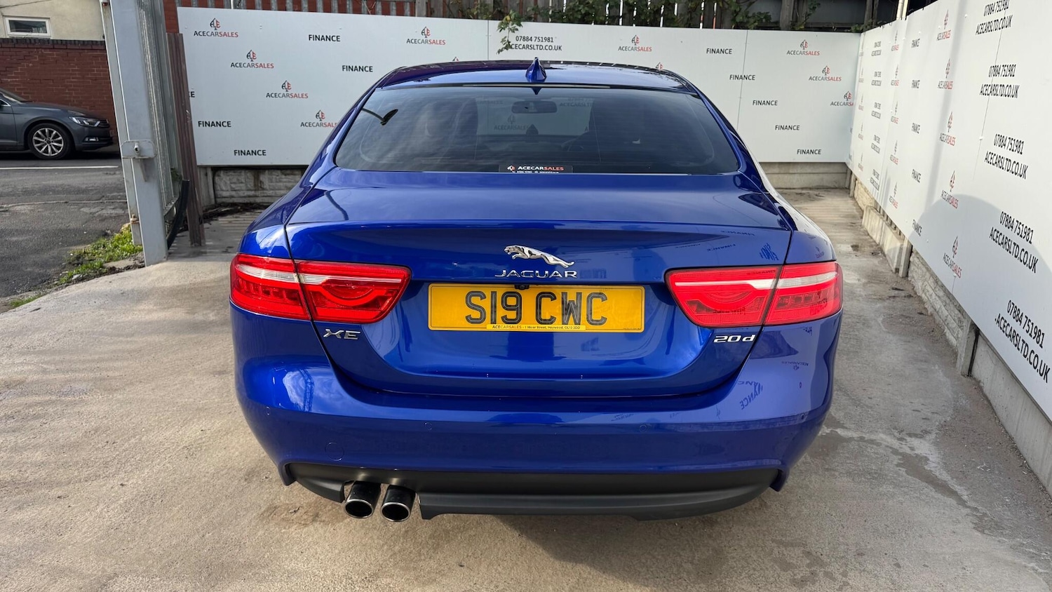 Used Jaguar XE 2017 for sale - 76498681: Photo 7
