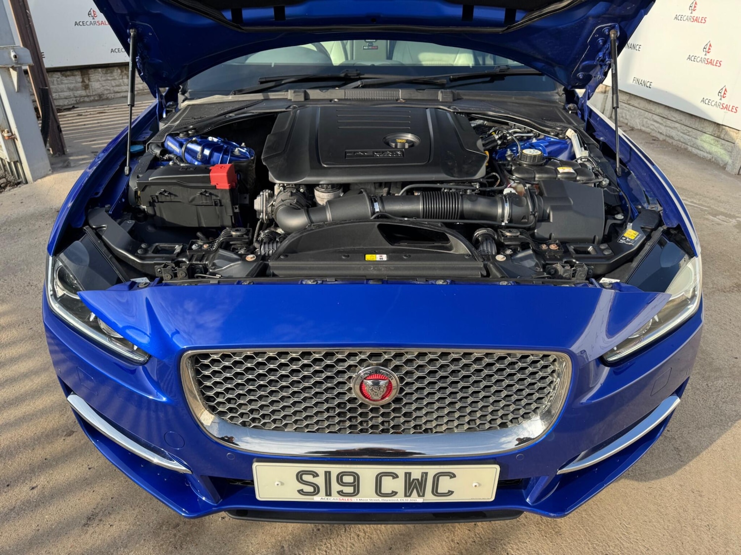 Used Jaguar XE 2017 for sale - 76498681: Photo 72