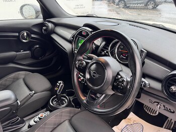 Used MINI Hatch 2019 for sale - 77696676: Photo