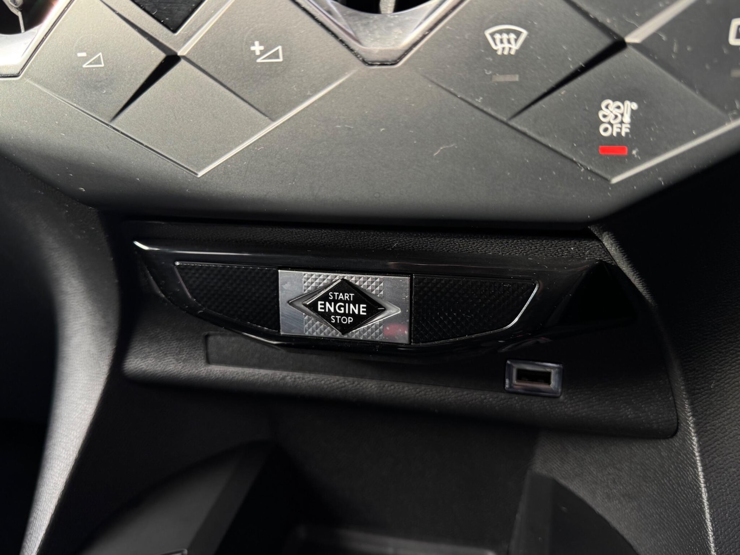 Used DS Automobiles DS 3 2020 for sale - 76743263: Photo 25