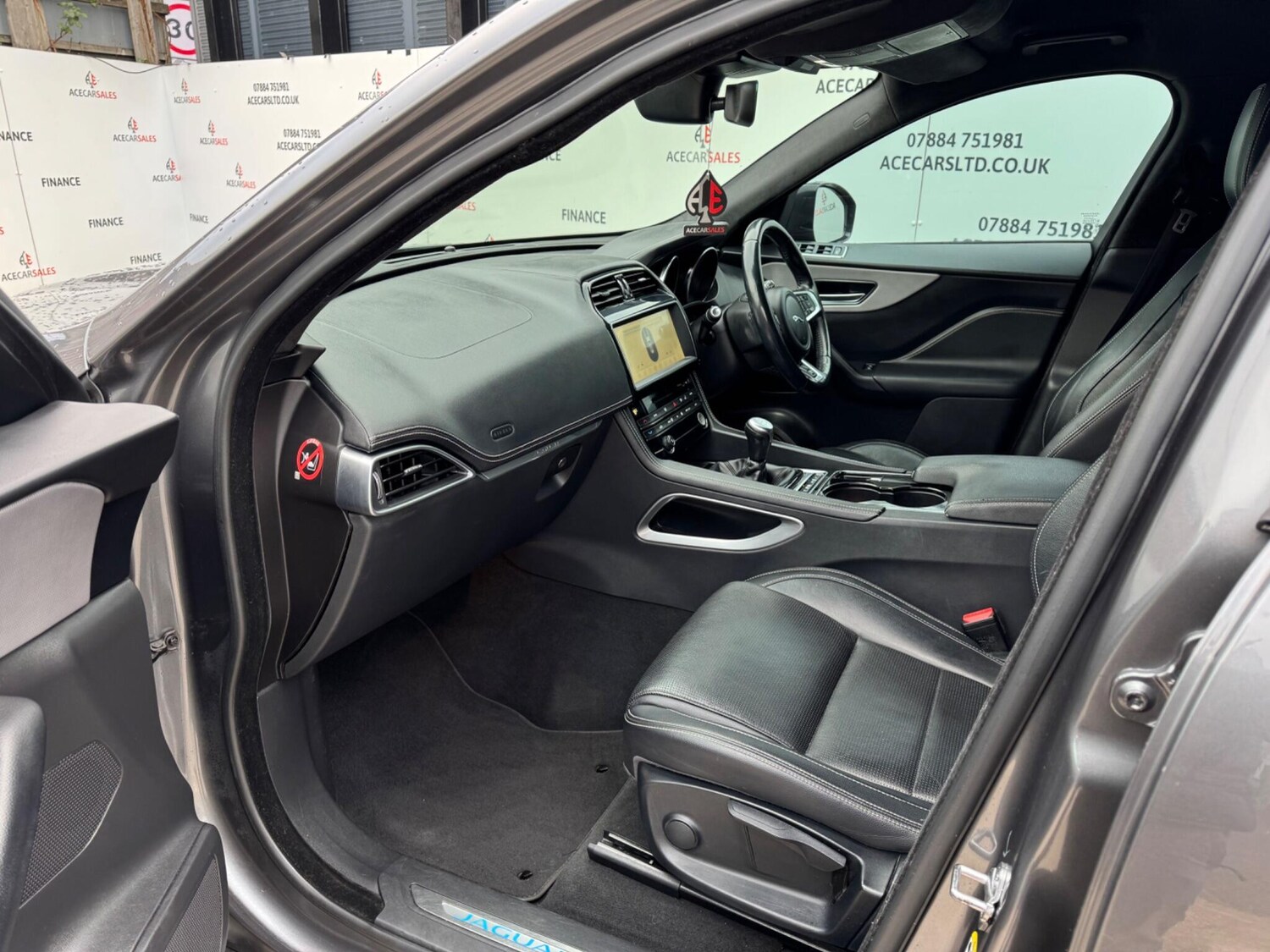 Used Jaguar F-Pace 2018 for sale - 77456514: Photo 17