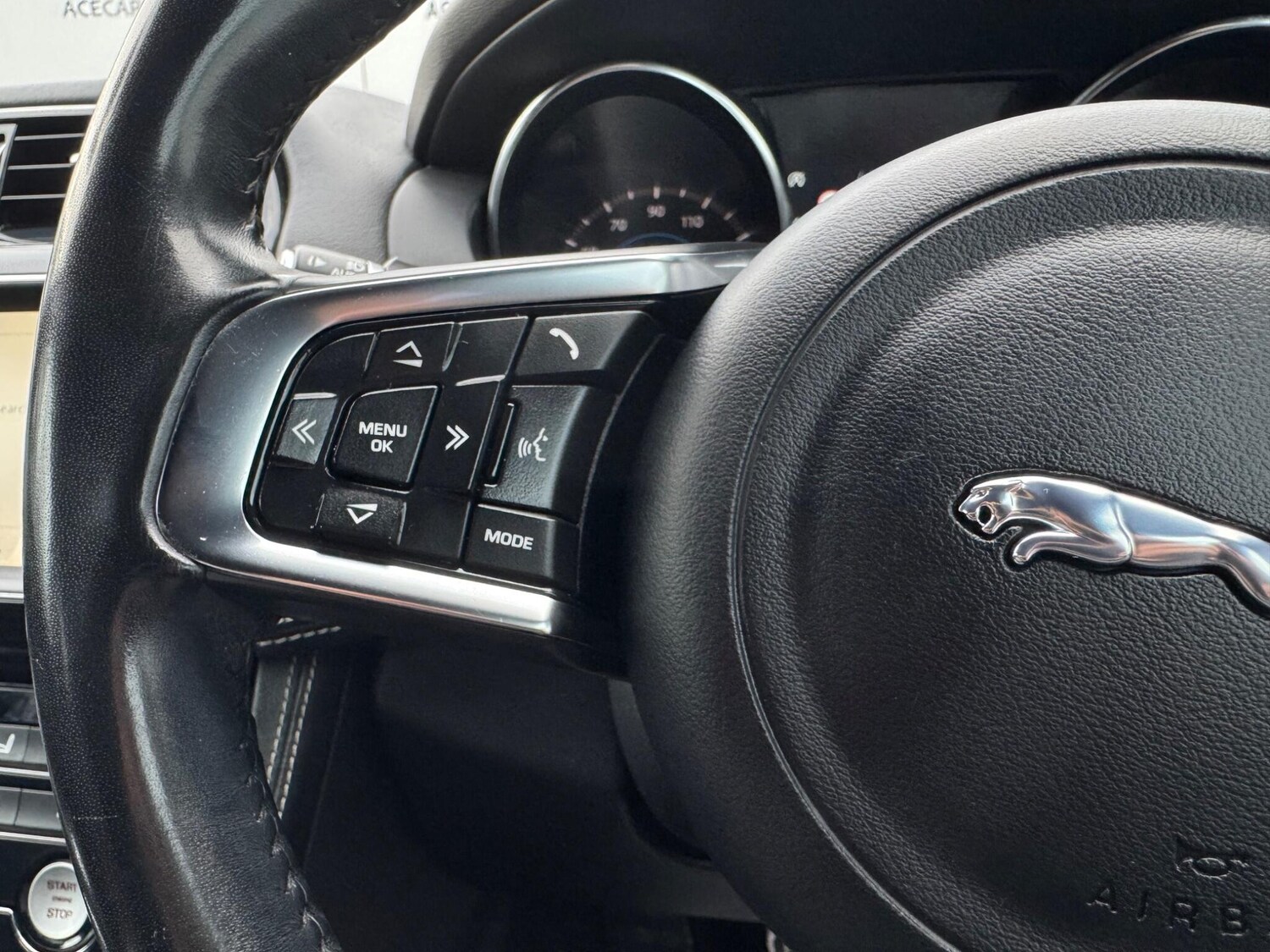 Used Jaguar F-Pace 2018 for sale - 77456514: Photo 30