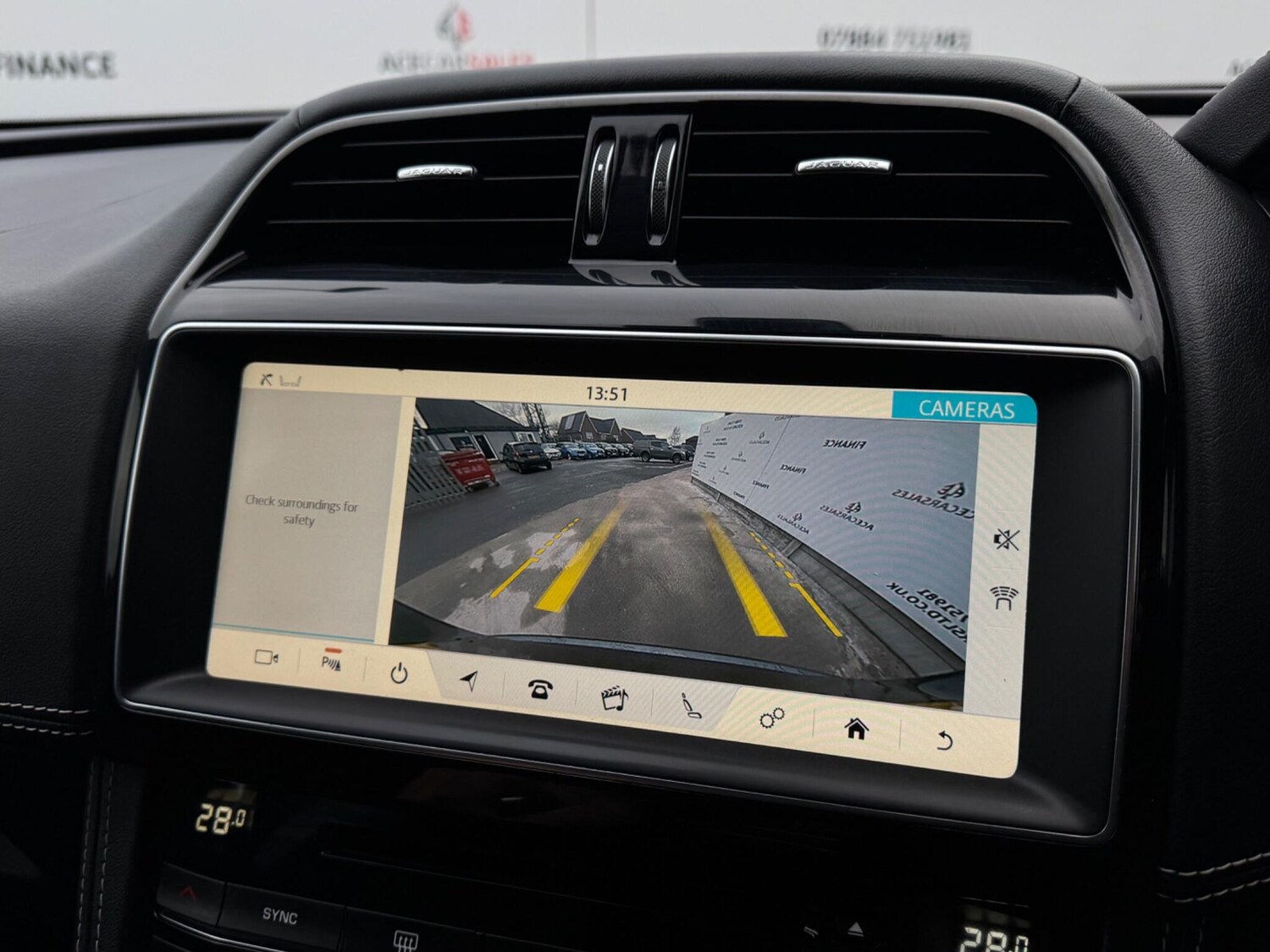 Used Jaguar F-Pace 2018 for sale - 77456514: Photo 36