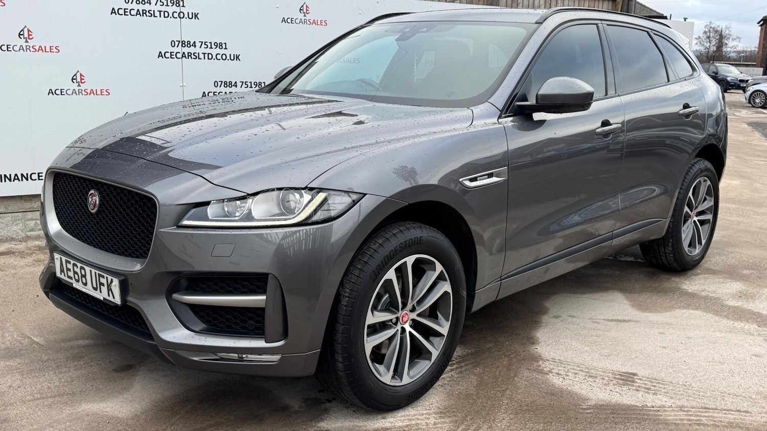 Used Jaguar F-Pace 2018 for sale - 77456514: Photo 4